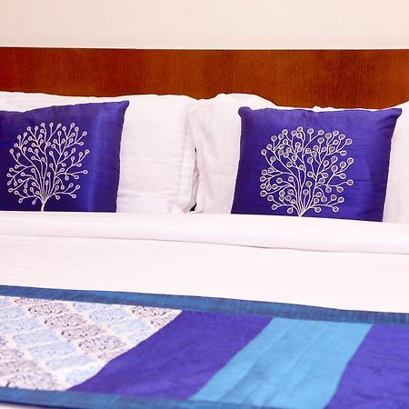 Hotel Kusum Bhilai Esterno foto