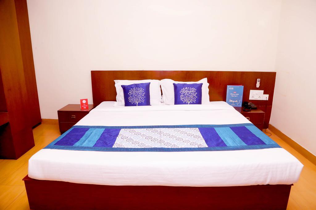Hotel Kusum Bhilai Esterno foto